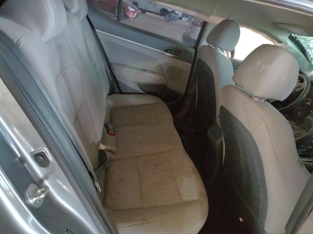 5NPD74LF4JH321726 Hyundai ELANTRA SE