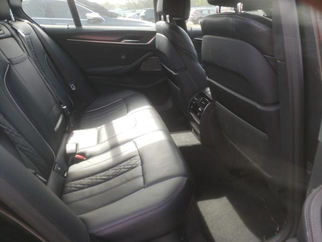 WBA13BK02MCG21782 BMW M550xi