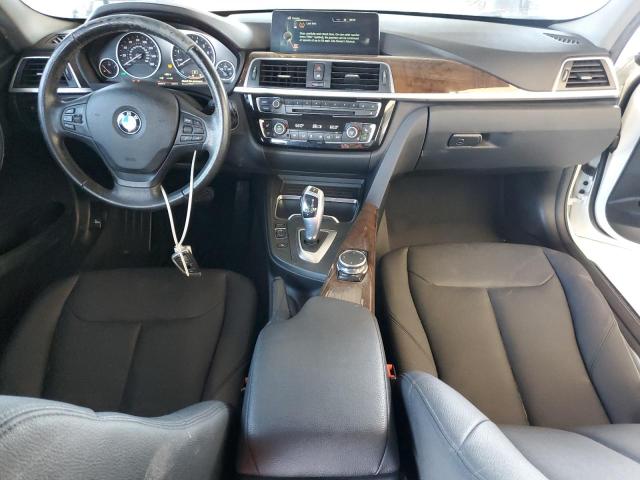 WBA8A3C54GK690744 BMW 320 XI