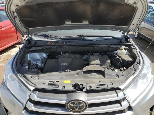 5TDJZRFH8JS858987 Toyota Highlander Se
