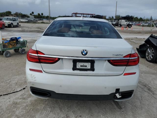 WBA7J2C57JG938209 BMW 740 Xe
