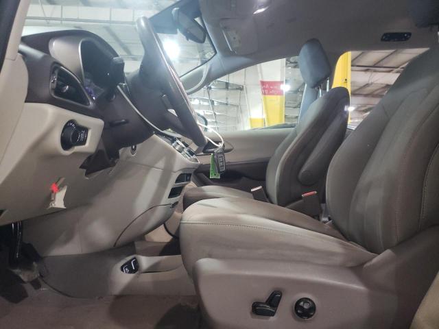 2C4RC1DG4KR566795 Chrysler Pacifica Touring