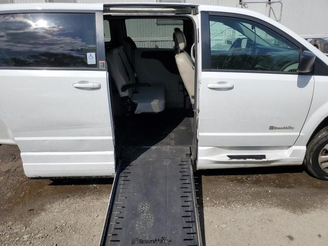 2C4RDGBG1JR160670 Dodge Grand Caravan Se
