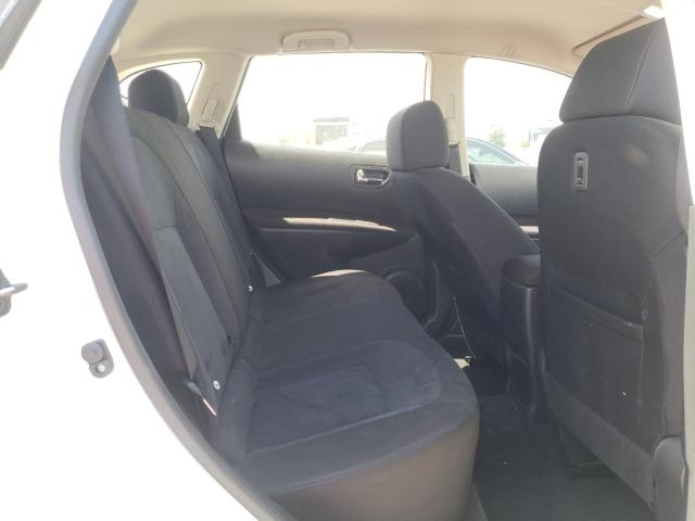 JN8AS5MT8FW664640 Nissan Rogue Select S