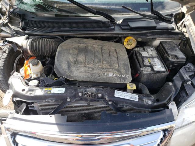 2C4RC1GG4FR506176 Chrysler Town & Country Limited Platinum