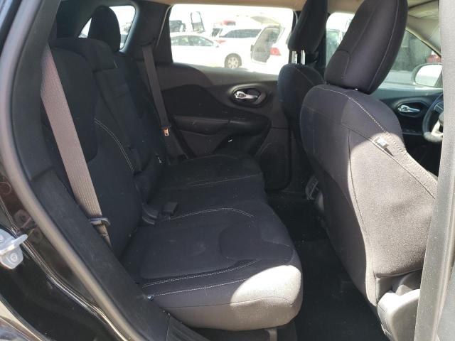 1C4PJLCS4GW136925 Jeep Cherokee Latitude