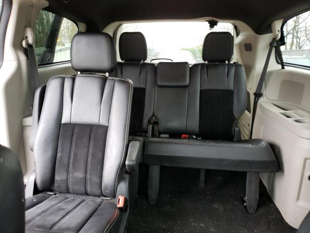 2C4RDGCG3JR300233 Dodge Grand Caravan Sxt