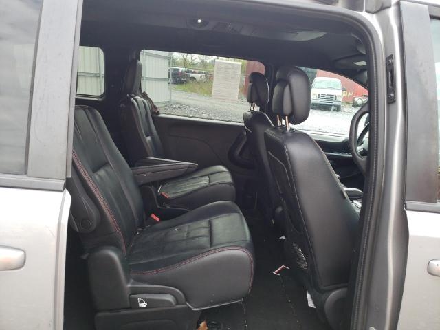 2C4RDGEG4GR333957 Dodge Grand Caravan R/t