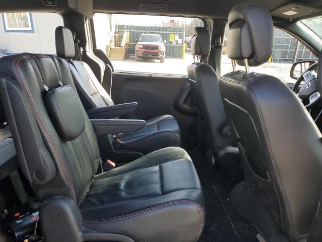 2C4RDGEGXJR238200 Dodge Grand Caravan Gt