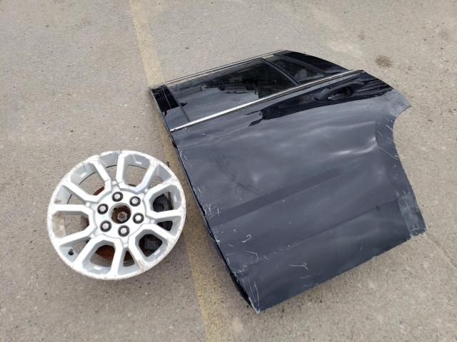 1GKS2AKC8LR225318 GMC YUKON SLE