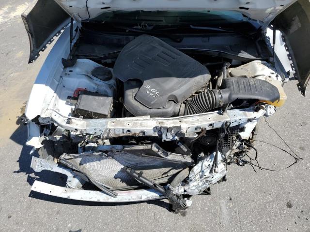 2C3CDXHG6HH562167 Dodge Charger Sxt