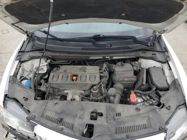 19VDE1F32EE005573 Acura ILX 20
