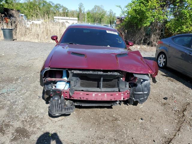 2C3CDZAGXJH305573 Dodge Challenger Sxt