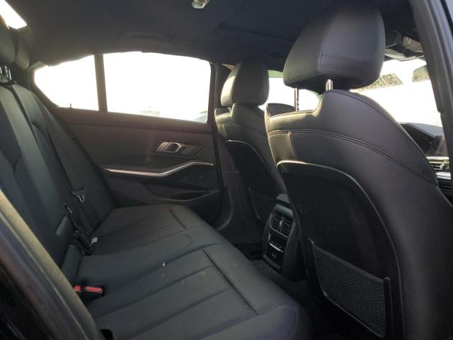 3MW5R1J01M8B56010 BMW 330I