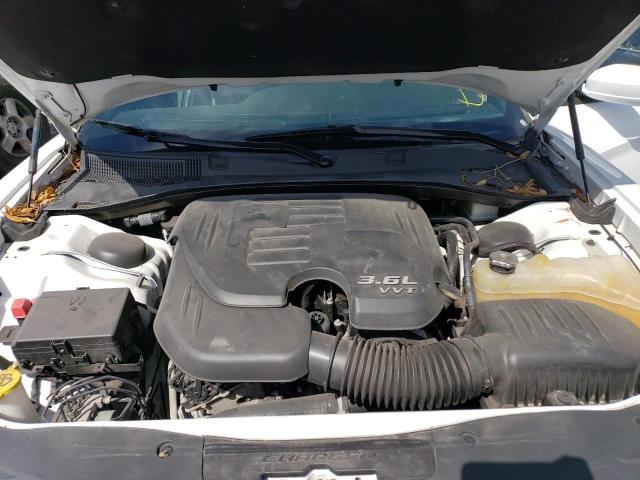 2C3CDXBG9KH643695 Dodge Charger Sxt