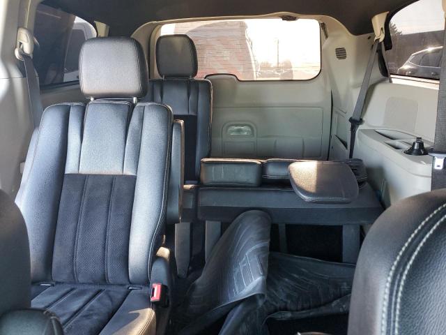 2C4RDGCGXJR328675 Dodge Grand Caravan Sxt