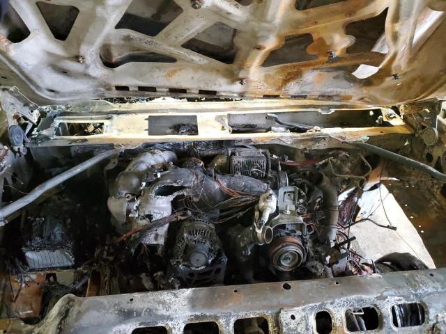 1GT42WEY2KF129130 GMC Sierra K3500 Denali