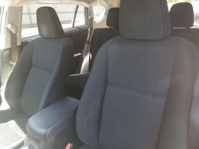 JTMZFREV3GJ088643 Toyota RAV4 LE