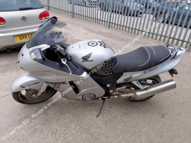 JH2SC35AX4M701587, 2004 Honda Cbr 1100 X on Copart UK