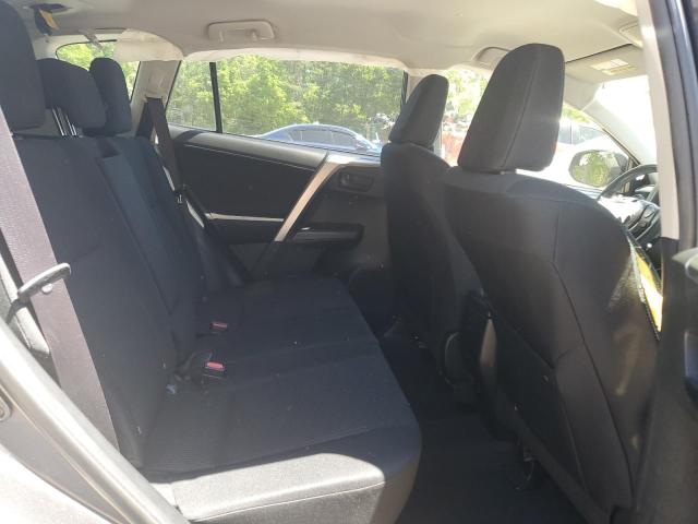 JTMZFREV3GJ088643 Toyota RAV4 LE