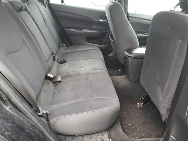 1C3CCBAB6EN208303 Chrysler 200 LX