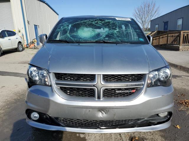 2C4RDGEGXJR238200 Dodge Grand Caravan Gt
