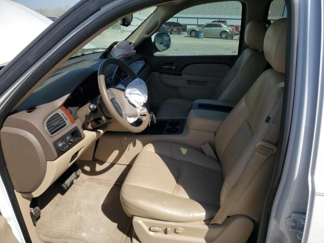 1GKS1KE08ER137947 GMC Yukon Xl C1500 Slt