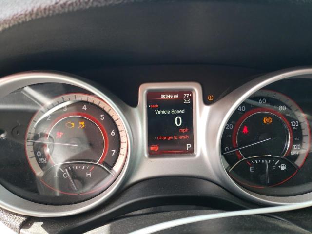 3C4PDCAB7JT275972 Dodge JOURNEY SE