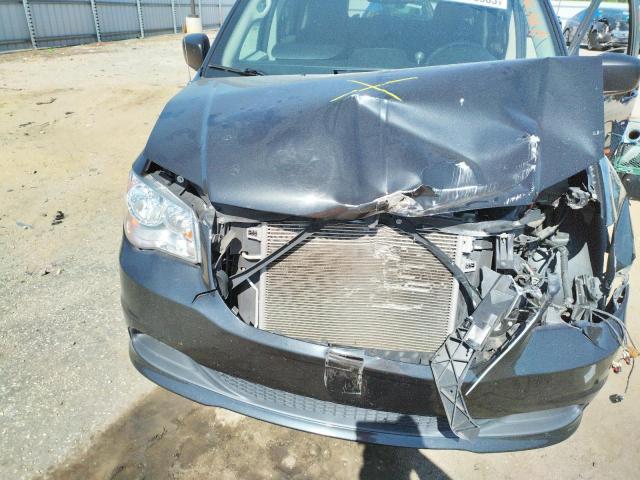 2C4RDGBG6JR302995 Dodge Grand Caravan Se