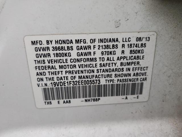 19VDE1F32EE005573 Acura ILX 20