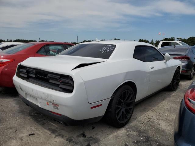 2C3CDZAGXGH101882 Dodge Challenger Sxt