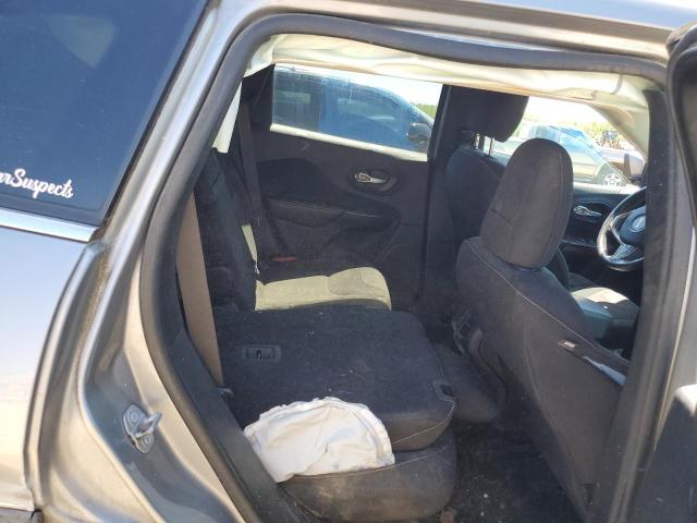 1C4PJLCB1GW291500 Jeep Cherokee Latitude