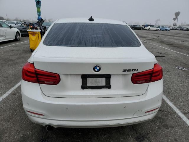 WBA8E1G55HNU15337 BMW 320 I