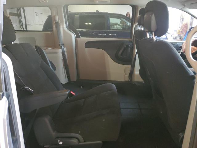 2C4RDGBG5FR567303 Dodge Grand Caravan Se
