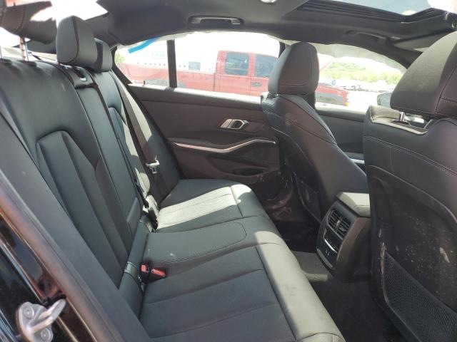 3MW89FF08P8C98667 BMW 330XI