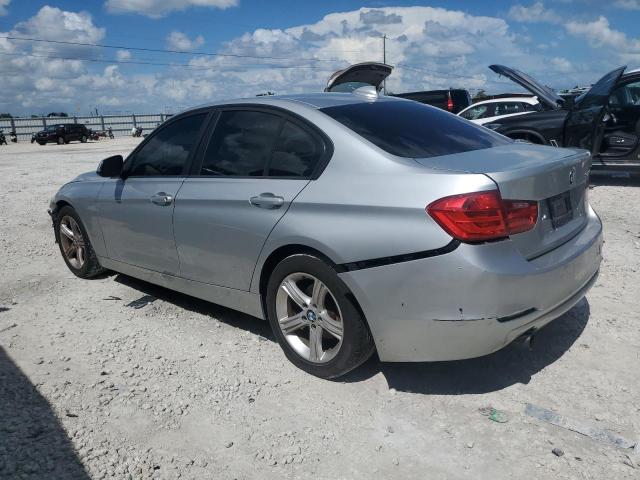 WBA3B1C50EP679087 BMW 320 I