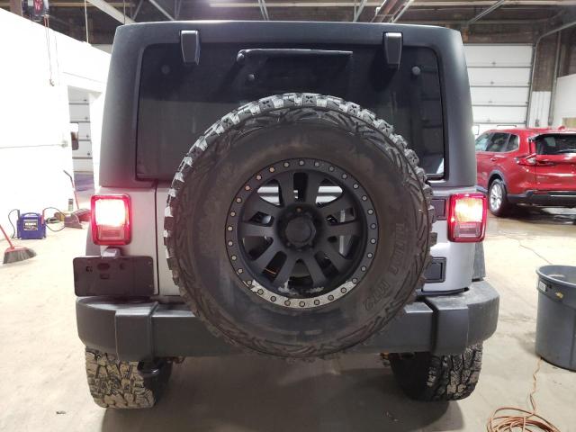 1C4BJWDG4EL133639 Jeep Wrangler Unlimited Sport