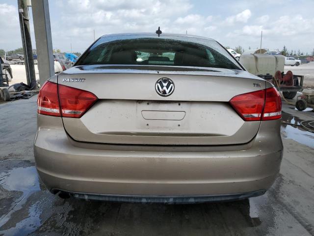 1VWAT7A35FC040589 Volkswagen PASSAT S