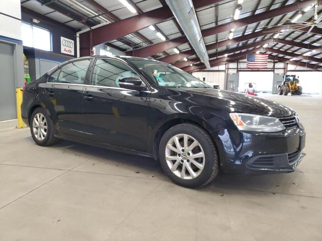 3VWD17AJ2EM373461 Volkswagen JETTA SE