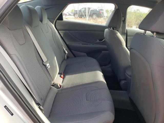 5NPLL4AG9NH062367 Hyundai ELANTRA SE