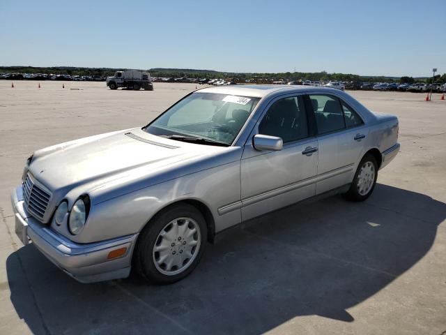 Auction sale of the 1999 Mercedes-benz E 320, vin: WDBJF65H6XA855373, lot number: 51772584
