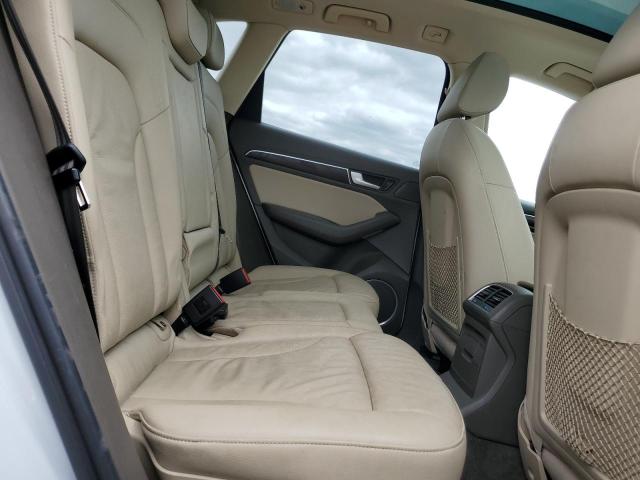 WA1LFAFP0EA122536 Audi Q5 Premium Plus