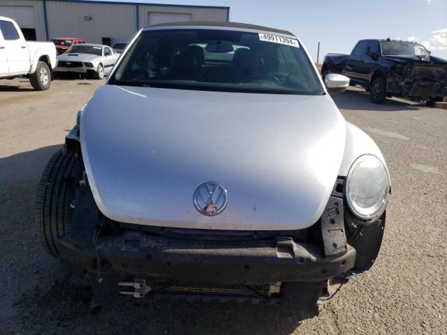 3VW517AT7FM805632 Volkswagen Beetle 1.8t