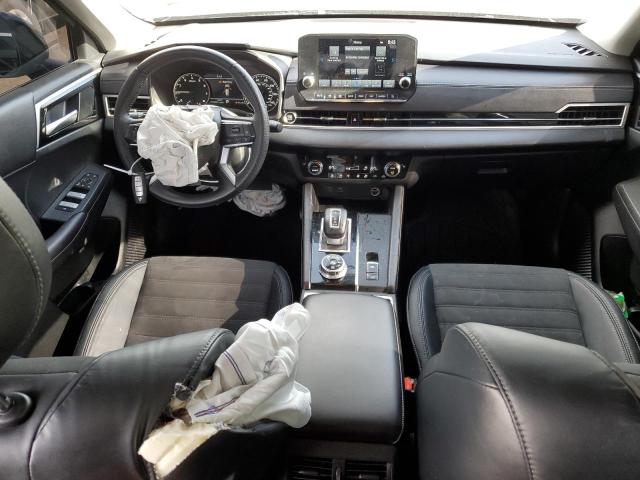 JA4J4UA88PZ021554 Mitsubishi Outlander Se