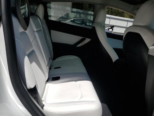 7SAYGDEE6NF368009 Tesla Model Y