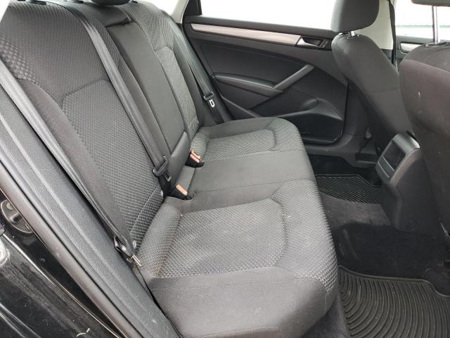 1VWAT7A35FC004238 Volkswagen PASSAT S