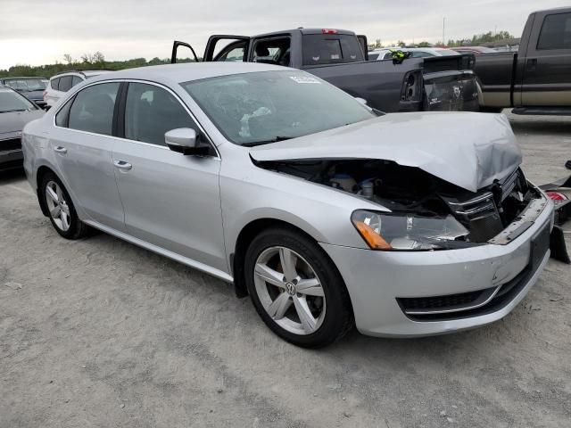 1VWBS7A32EC045674 Volkswagen PASSAT SE