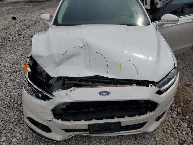 3FA6P0HDXGR120059 Ford FUSION SE