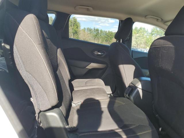 1C4PJMCBXHW638619 Jeep Cherokee Latitude