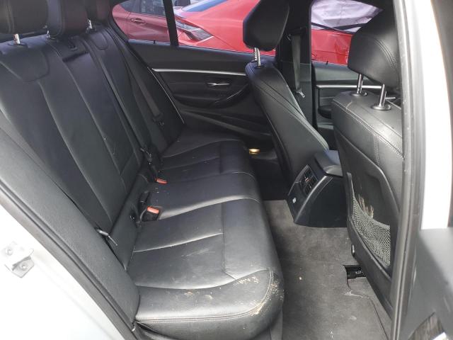 WBA8D9G55JNU70300 BMW 330 XI